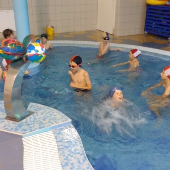 Peldēšanas pulciņš - veselībai, drošībai un jautrībai - 