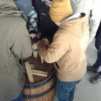 Karjeras izglītības ekskursija 7.,8.klasei uz Daibes poligonu un Mucu muzeju. - 