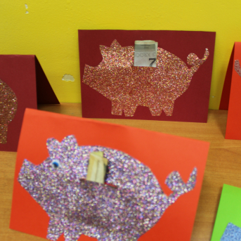 Gaidot Sveču dienu un Cūkas gadu - 