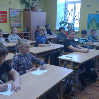 Latvijas skolas soma. Glītrakstīšanas nodarbības ar Līgu Reiteri. - 