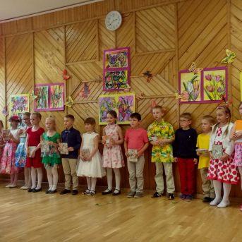 Māmiņ, atnāc uz skanīgu pļavu! - 