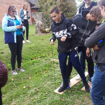 Orientēšanās pārgājiens  skolas apkārtnē 7.-9.klasei - 