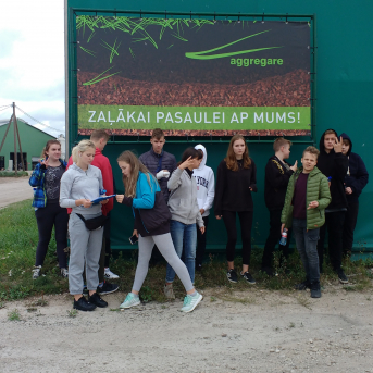 Orientēšanās pārgājiens  skolas apkārtnē 7.-9.klasei - 