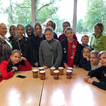 Rudens veltes liekam burkās - 