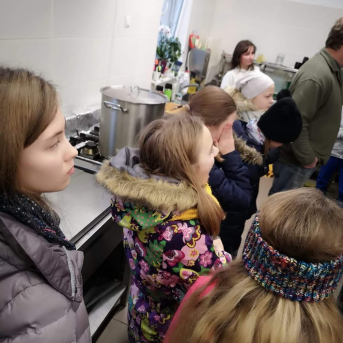 KARJERAS IZGLĪTĪBAS brauciens uz Vidzemes tehnoloģiju un Dizaina tehnikumu un SIA Tītarkalns - 