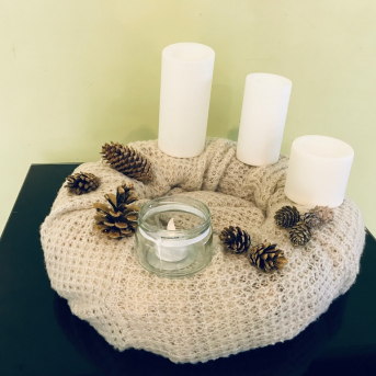 Pirmās svecītes iedegšana Adventes vainagā - 