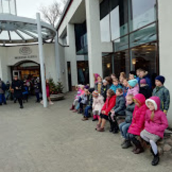 Valmieras Drāmas Teātra izrāde 