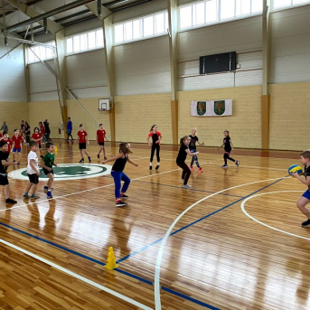 Tautas bumbas turnīrs ar Lēdurgas skolu - 