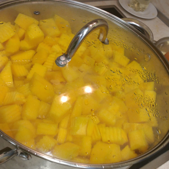 Ķirbju un ābolu pēcpusdiena - 