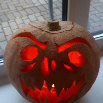 Ķirbju un ābolu pēcpusdiena - 