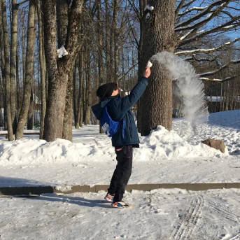Sniega aktivitātes - Mācoties attālināti pie viedierīcēm, jo īpaši svarīgi ir iziet svaigā gaisā un izkustēties, tāpēc šeit neliels ieskats Sējas skolas skolēnu ziemas mācību-atpūtas aktivitātēs.