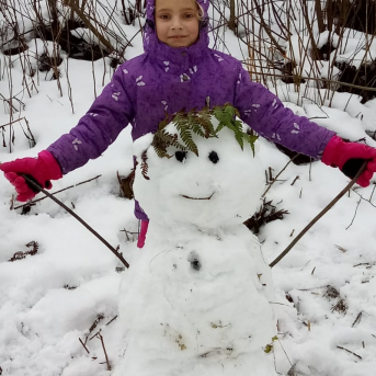 Uzvel savu sniegavīru!  - 