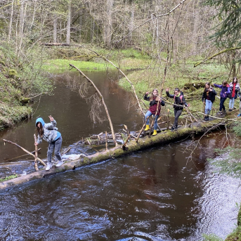 Sporta diena - Mācies aktīvi dabā! - Sestdien, 8.maijā, Sējas pamatskolas skolēni devās pārgājienos 