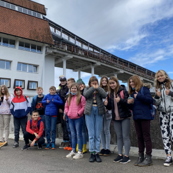 Pārgājienu diena Sējas skolā - 3.septembrī Sējas skolas skolēni devās izzinošos pārgājienos. Katra klase izvēlējās savu maršrutu un virzienu, kurā doties. Jautri, aktīvi un interesanti pavadīta diena bija izdevusies katrai klasei!