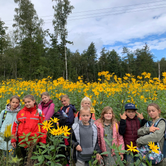 Pārgājienu diena Sējas skolā - 3.septembrī Sējas skolas skolēni devās izzinošos pārgājienos. Katra klase izvēlējās savu maršrutu un virzienu, kurā doties. Jautri, aktīvi un interesanti pavadīta diena bija izdevusies katrai klasei!