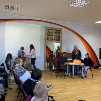 Sports, māksla un dzeja - 