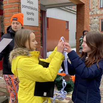 Latvijas skolu Ziemas festivāls - Laikā no 7.-14.februārim visā Latvijā norisinājās Latvijas skolu Ziemas festivāls. Šodien Sējas skolā notika Ziemas festivāla dalībnieku apbalvošana!