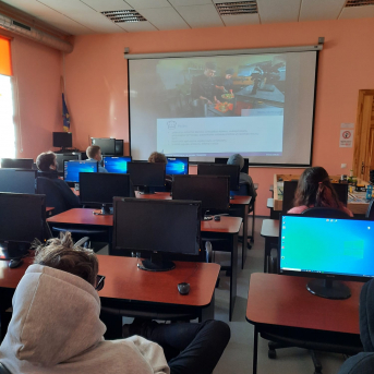 Karjeras izglītība - 