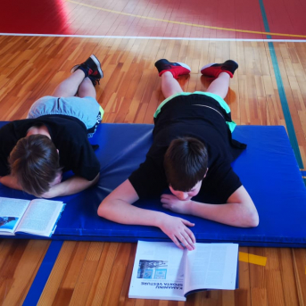 Lasīšanas stunda un Bērnu žūrijas 2021 dalībnieku apbalvošana - 