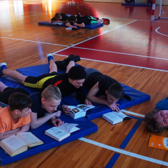 Lasīšanas stunda un Bērnu žūrijas 2021 dalībnieku apbalvošana - 