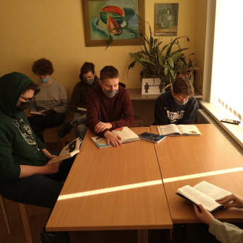 Lasīšanas stunda un Bērnu žūrijas 2021 dalībnieku apbalvošana - 