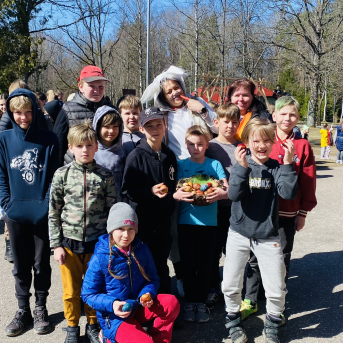 Lieldienas Sējas pamatskolā - 