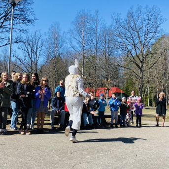 Lieldienas Sējas pamatskolā - 