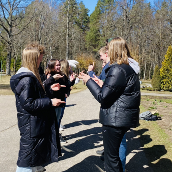 Lieldienas Sējas pamatskolā - 