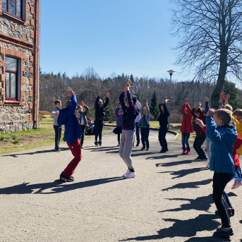 Lieldienas Sējas pamatskolā - 