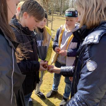 Lieldienas Sējas pamatskolā - 