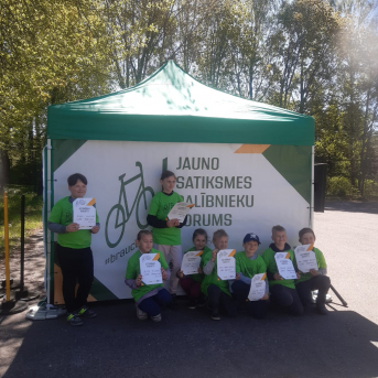 Velo pulciņa dalībnieku starts 