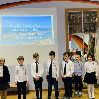 Valsts svētki Sējas skolā - 