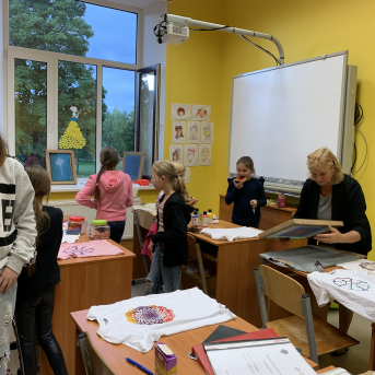 Kreklu apgleznošanas nodarbība - 