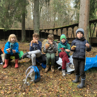 Projekts Ejam, iepazīstam, darām! Lojas krastu pārgājiens - 