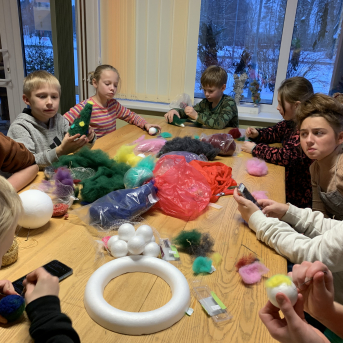 Projekts Ejam, iepazīstam, darām! Ziemassvētku dāvanu darbnīca - 