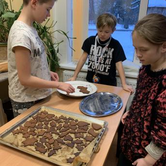 Projekts Ejam, iepazīstam, darām! Ziemassvētku dāvanu darbnīca - 