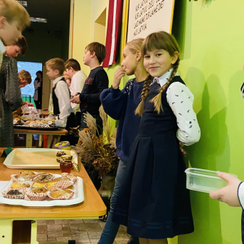 Ziemassvētku tirdziņš - 