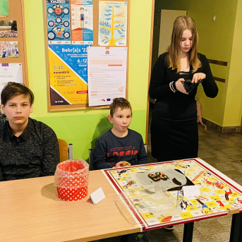 Ziemassvētku tirdziņš - 