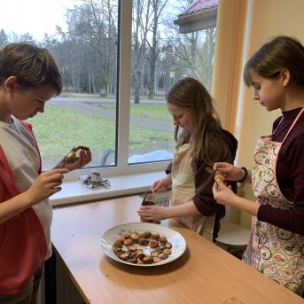 Meža rūķu darbnīcas - 