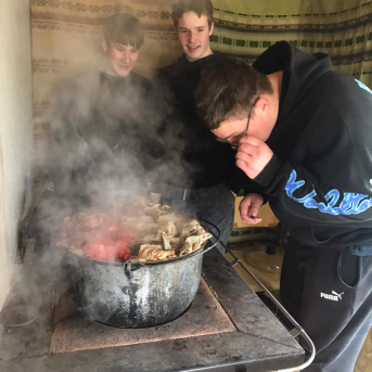 Iešūpojam Lieldienas - 