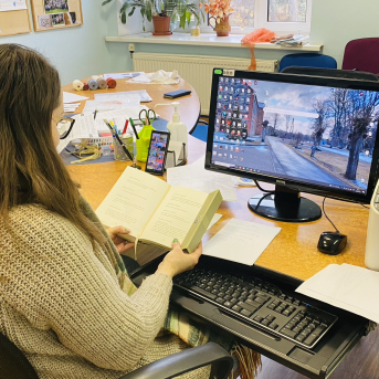 Lasīšanas stunda - 