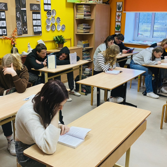 Lasīšanas stunda - 