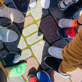 Dažādo kurpju diena - 