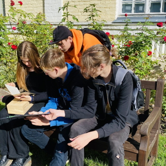 Mācību ekskursija uz Depozīta punktu un Daugavas muzeju - 