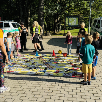 Izzinoša tikšanās ar Policiju - 