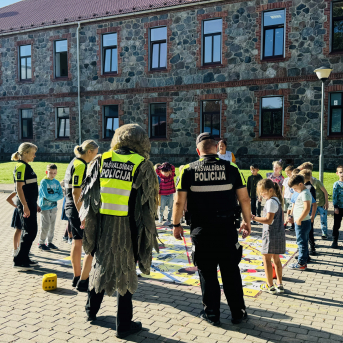 Izzinoša tikšanās ar Policiju - 