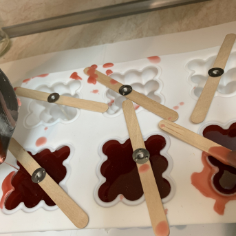 Pankūkas un sveces - 