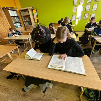 Lasīšanas stunda - 