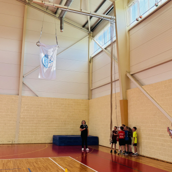 Sporto visa klase 2.klašu sacensības stafetēs - 