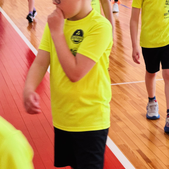 Sporto visa klase 2.klašu sacensības stafetēs - 